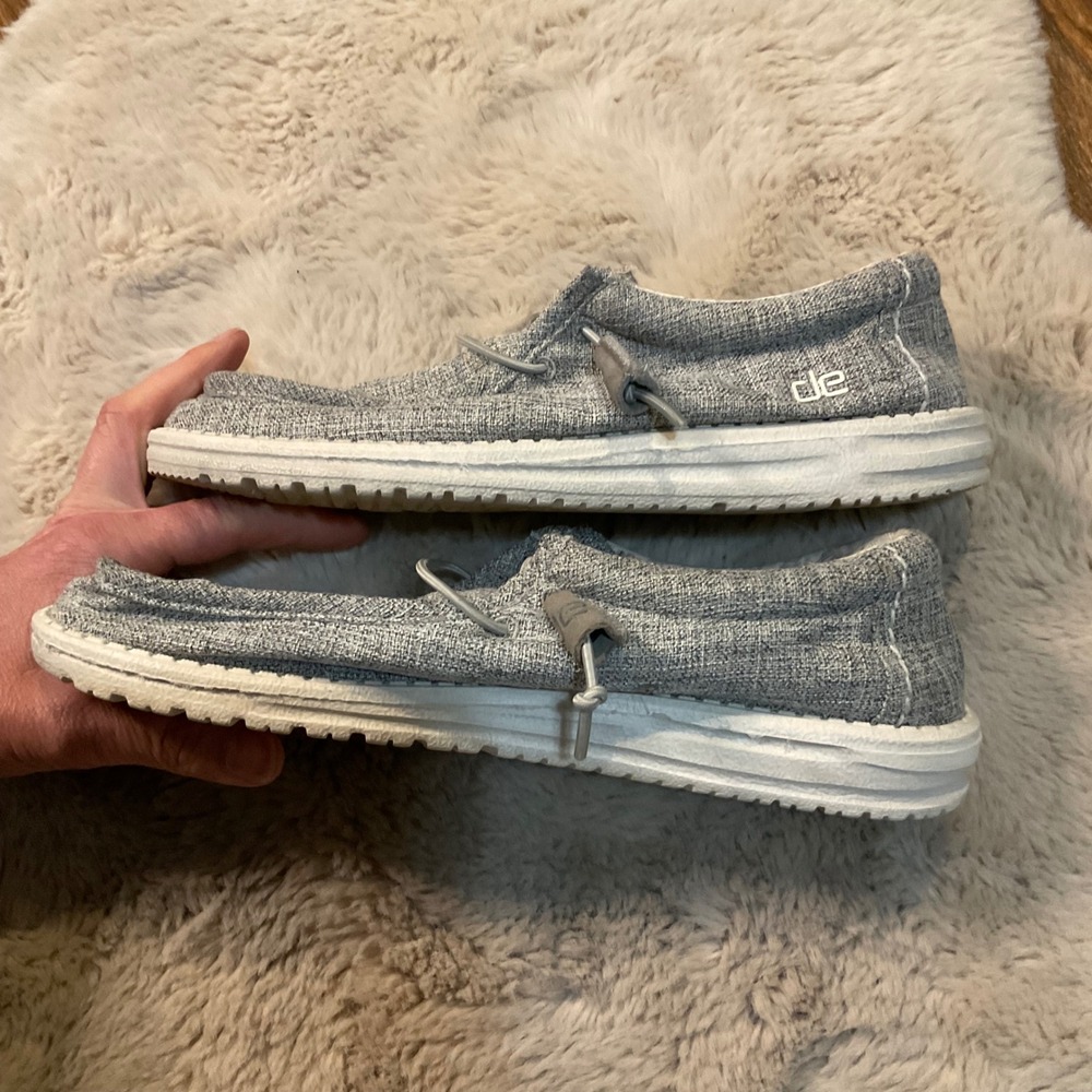Hey Dude Size 8 Wally Linen Iron Mens Shoes Slip On Casual Gray - Picture 4 of 7